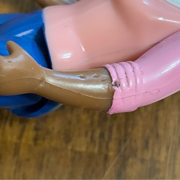 Fisher Price Loving Family Mail Lady Postal Carrier Worker Dream Doll house - Picture 7 of 12